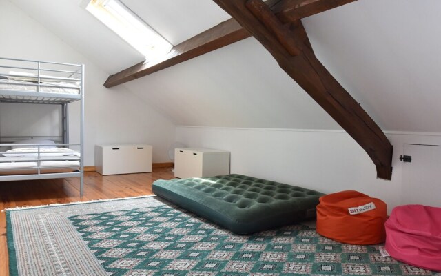 Cosy Holiday Home in Rémilly With a Terrace