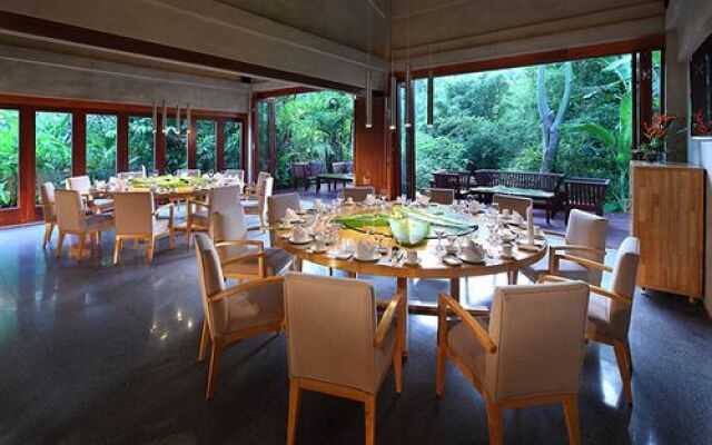 Litchi Garden Rainforest Hot Spring Resort
