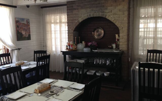 3Liebeloft Guest House