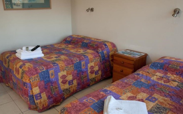 Strand Motel