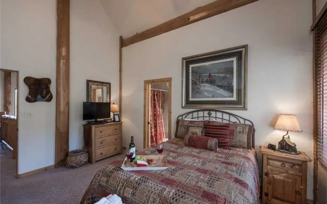 Panther Lodge by Ruidoso Vacation Rentals