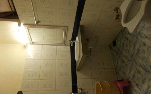 Hotel Mansarovar Palace