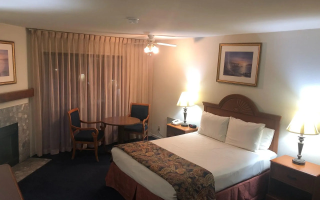 Monarch Resort