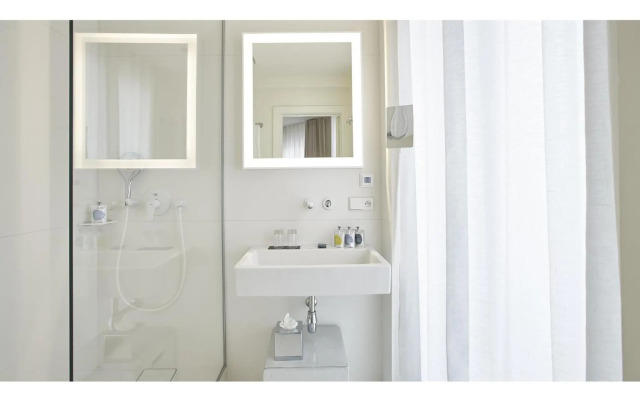 9Hotel Sablon