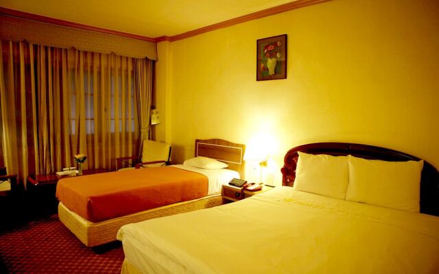 Crystal Hotel
