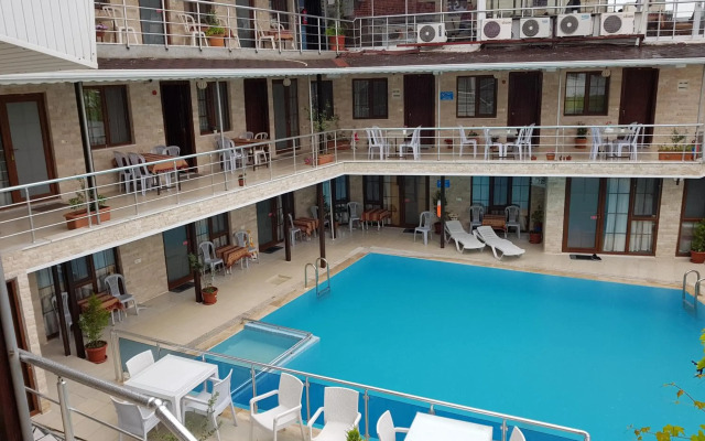 Alida Hotel