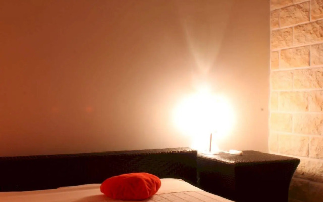Une Nuit Ailleurs