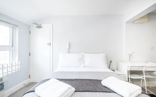 Superior Studio Apartments