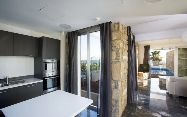 Paradise Cove Beach Villas