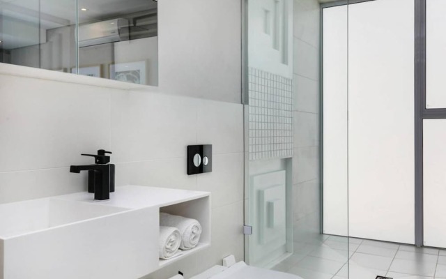 Spacious Holiday Villa w Private Pool Garden Serein