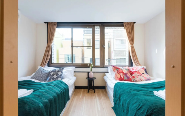 TORA Hotel Ueno 193D