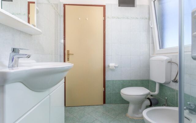 Amazing Home in Krk With Wifi and 2 Bedrooms