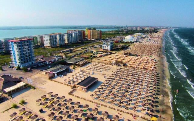 Aqua 6 Mamaia Nord