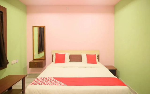 Capital O 14489 Hotel Aryan