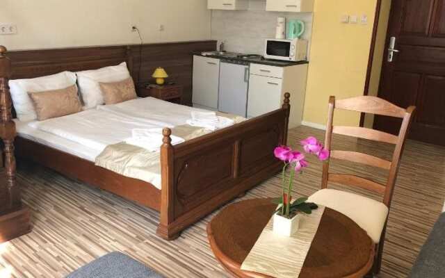 Mosoly Apartman