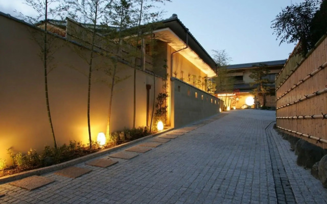 Ryotei Rangetsu