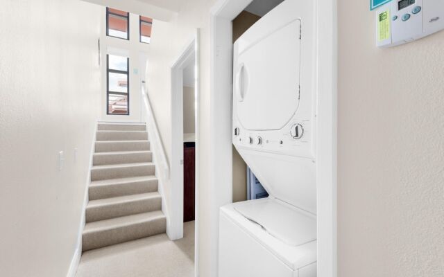 Palm Beach Club by Surfside VR