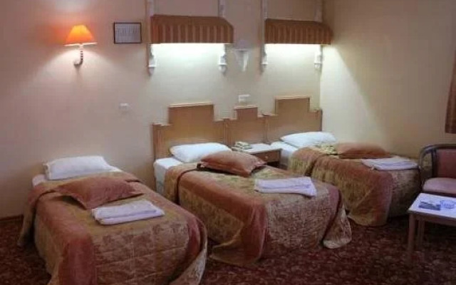1943 Tarihi Emniyet Otel