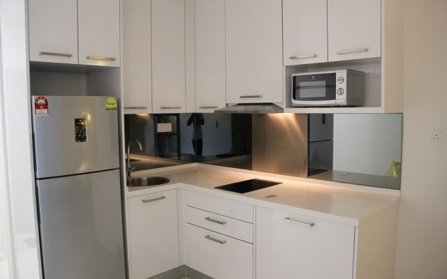 Summer Suites Residences by Subhome
