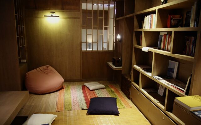 Hok House