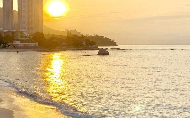 Hompton by the Beach Penang