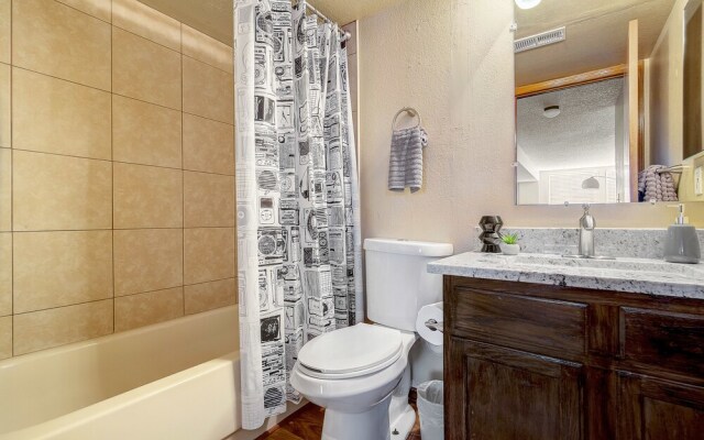 Charming Studio Heart of RiNo District