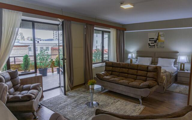Pino Vere Palace Hotel