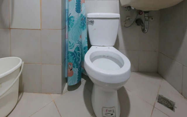 OYO 809 Crowne One Condo