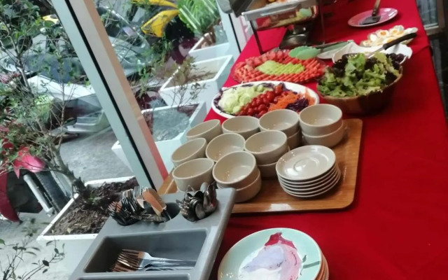 7Q Bangla Hotel