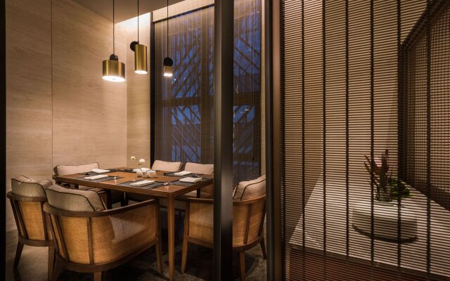 JOYA Shanghai Xujiahui Hotel