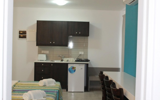 A. Maos Hotel Apartments