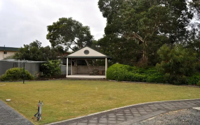 Coffin Bay Retreat