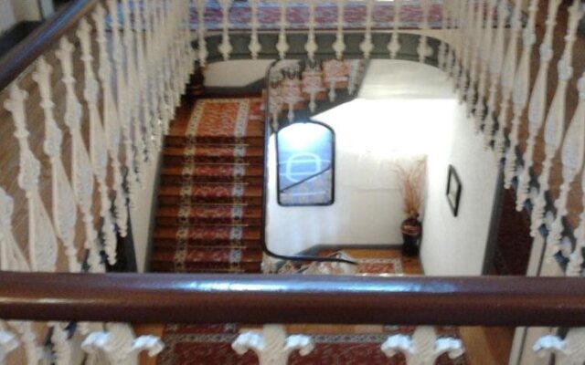 Hotel Luzon