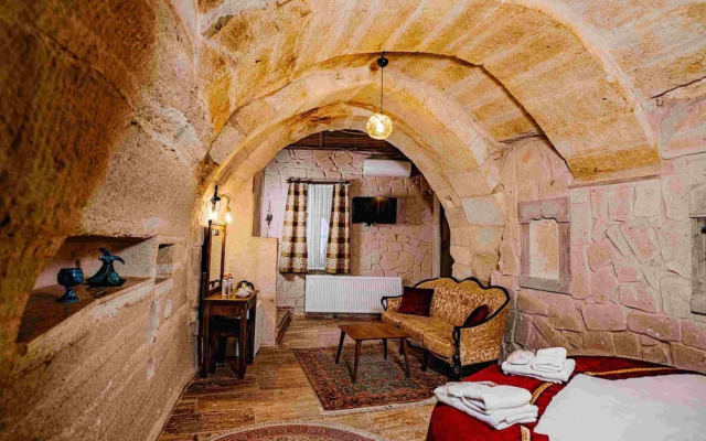 Dream Cave Hotel & Hostel