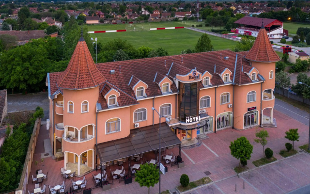 Garni Hotel Royal Crown