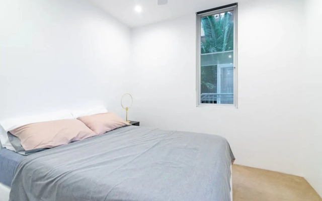Brand New 2 Bedroom Bondi Apartment
