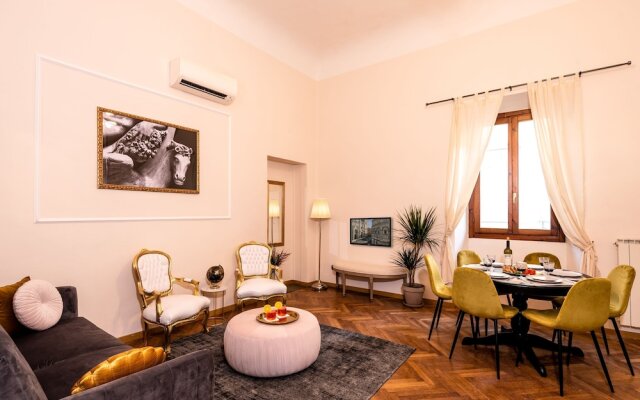 New Florence palazzo - 3 Bedrooms - Private Terrace - Wifi