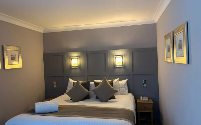 The Caledonian Hotel