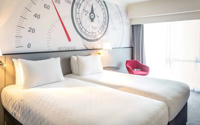 Mercure Dartford Brands Hatch Hotel  Spa