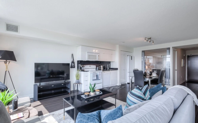 Luxury Waterfront City Place Condo