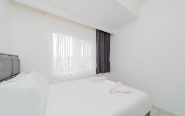 Modern and Comfortable Apartment in Muratpasa
