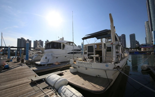 Marine City Yacht Club Stay