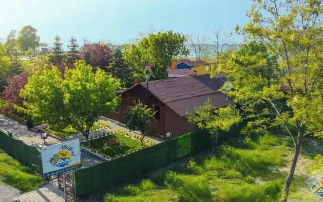 Abana Albatros Bungalow ve Restoran