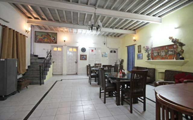 OYO 5962 Home Stay Barlow Villa