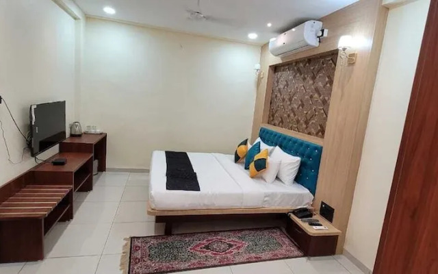 Hotel Sarika International