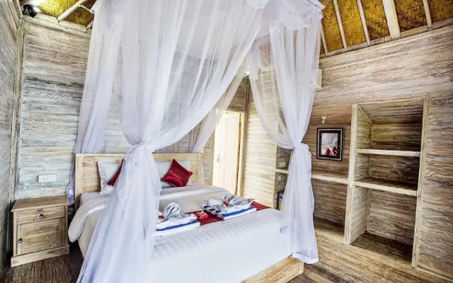 The Puncak Sunset Ceningan