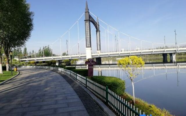 Xinzhou Yunjing Hotel (Vocational and Technical College)