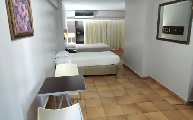 Hotel Tower House Suites