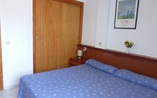 Apartamentos Balear Beach