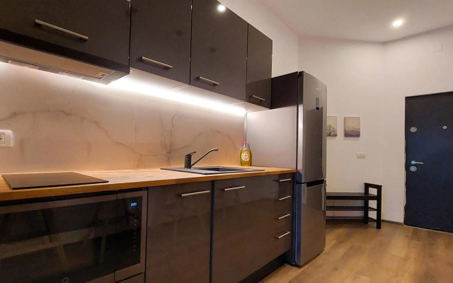 AMZEI Studios & Suites